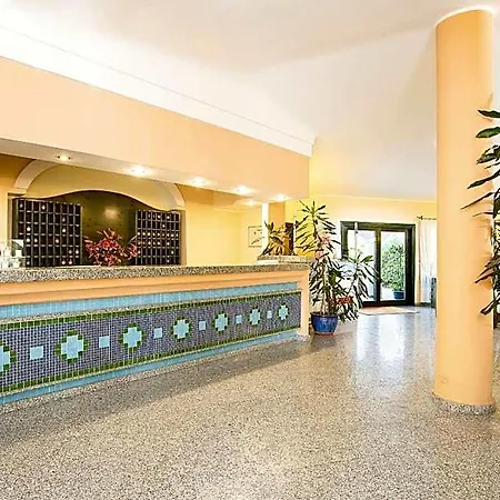 Semesterpark Alba Dorata 4*